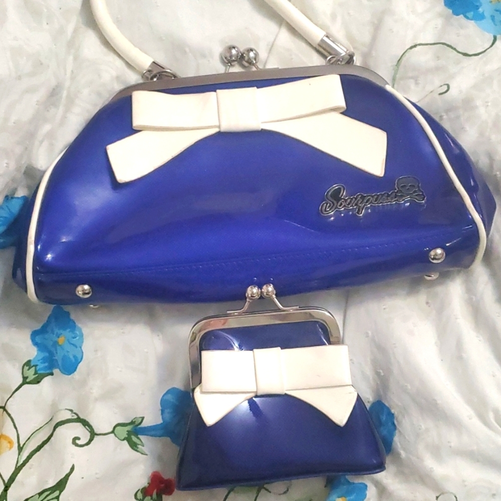 Blue Sourpuss pinup bag and matching coin purse